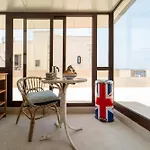 Guesthost - Pam's Seaview Апартаменты Сиракузы