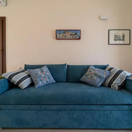 Appartement Guesthost - Pam's Seaview Syracuse